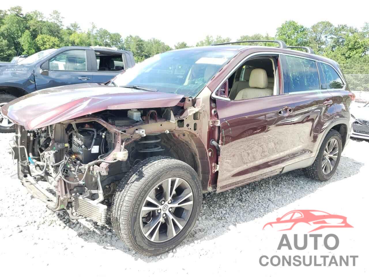 TOYOTA HIGHLANDER 2019 - 5TDZZRFH5KS338525