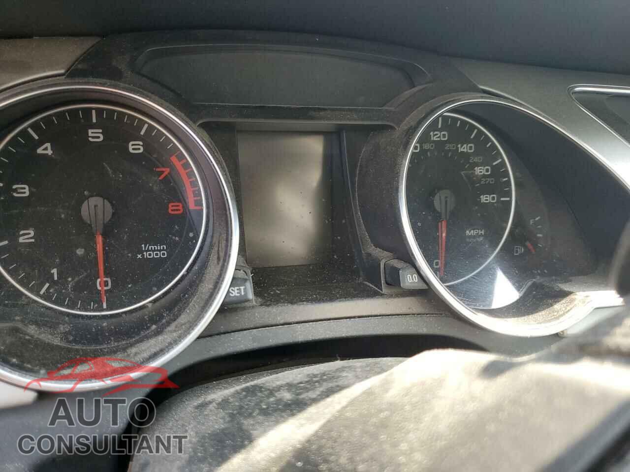 AUDI A5 2012 - WAULFAFR4CA004345