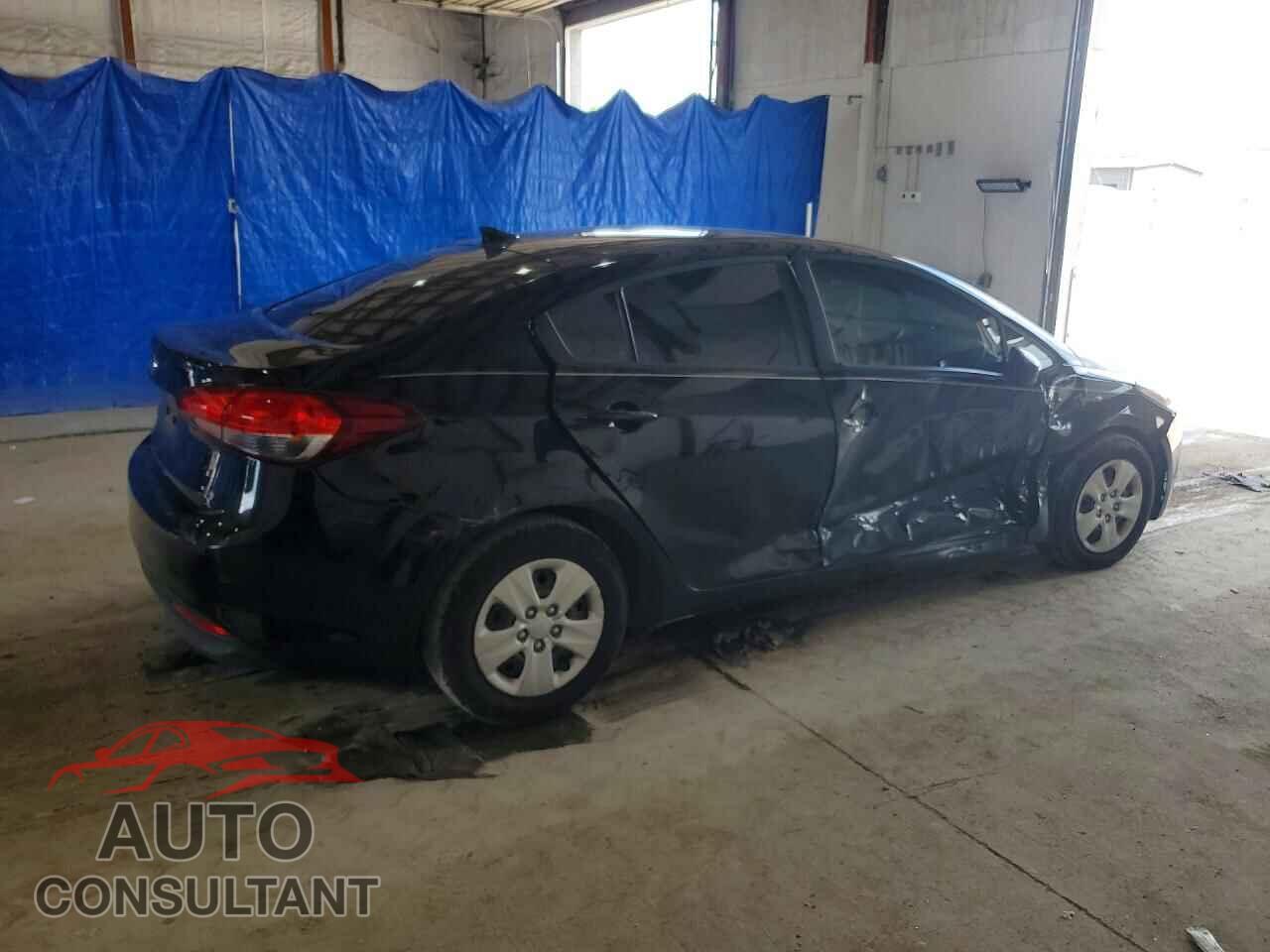 KIA FORTE 2017 - 3KPFK4A77HE136748