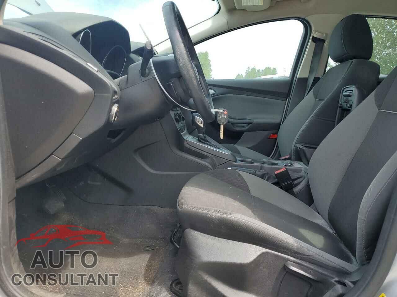 FORD FOCUS 2014 - 1FADP3F23EL294979