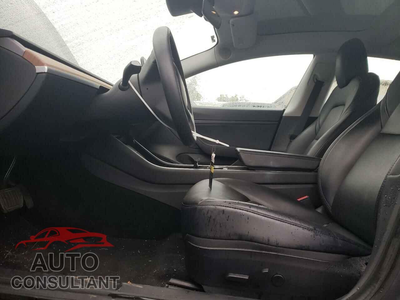 TESLA MODEL 3 2020 - 5YJ3E1EA8LF658001