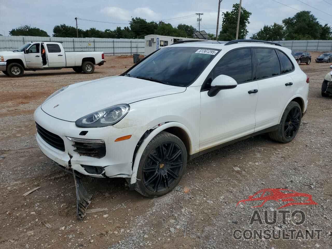PORSCHE CAYENNE 2017 - WP1AA2A22HKA92370