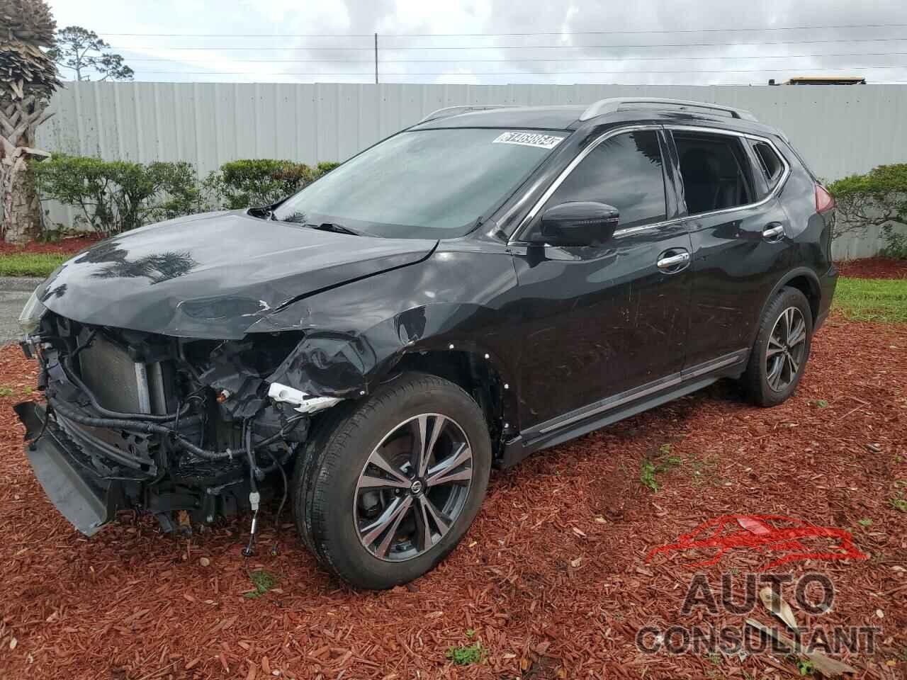 NISSAN ROGUE 2018 - 5N1AT2MT5JC787003