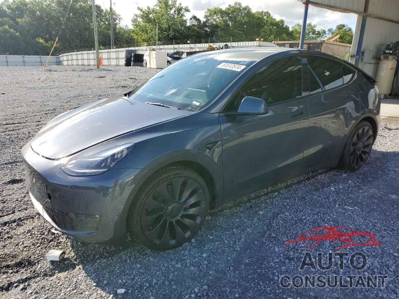 TESLA MODEL Y 2023 - 7SAYGDEF0PF865360