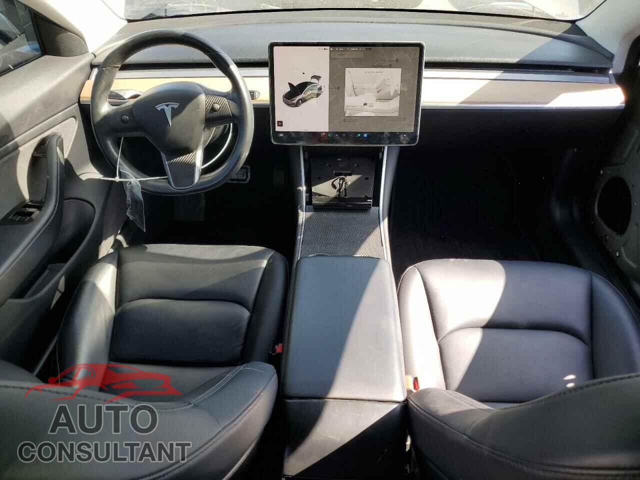 TESLA MODEL 3 2018 - 5YJ3E1EA4JF042664