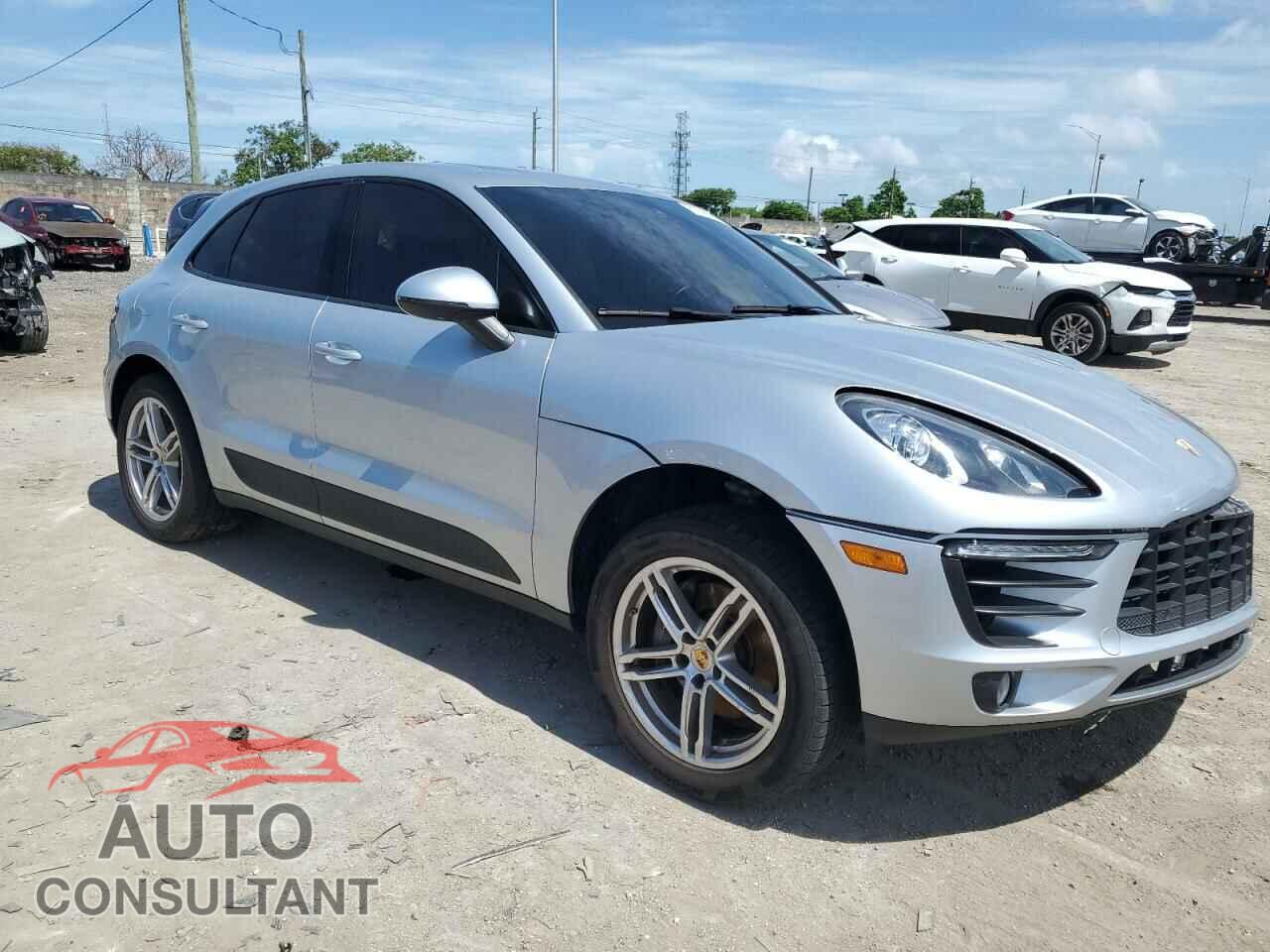 PORSCHE MACAN 2017 - WP1AA2A56HLB03634