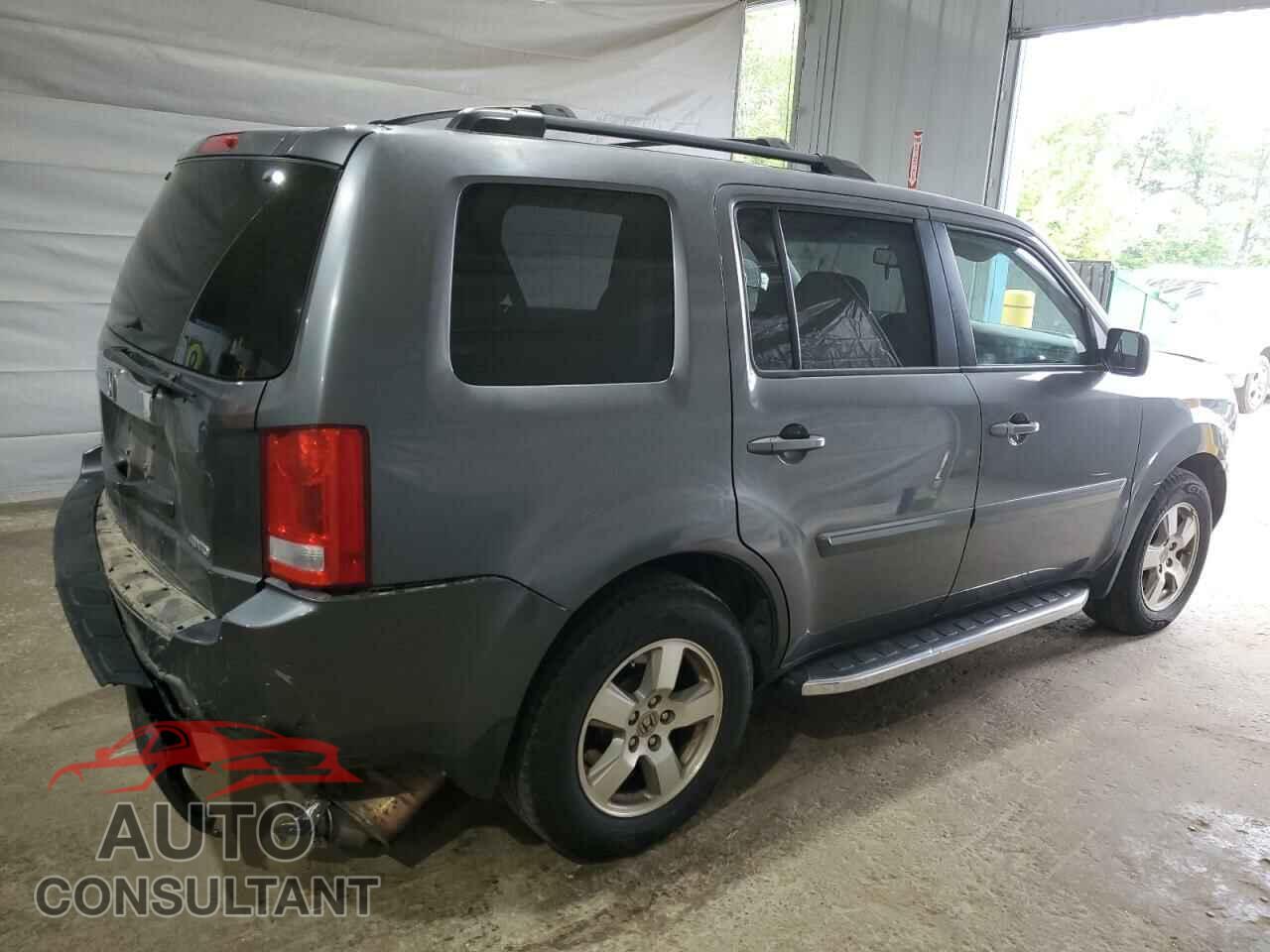HONDA PILOT 2011 - 5FNYF4H51BB087923