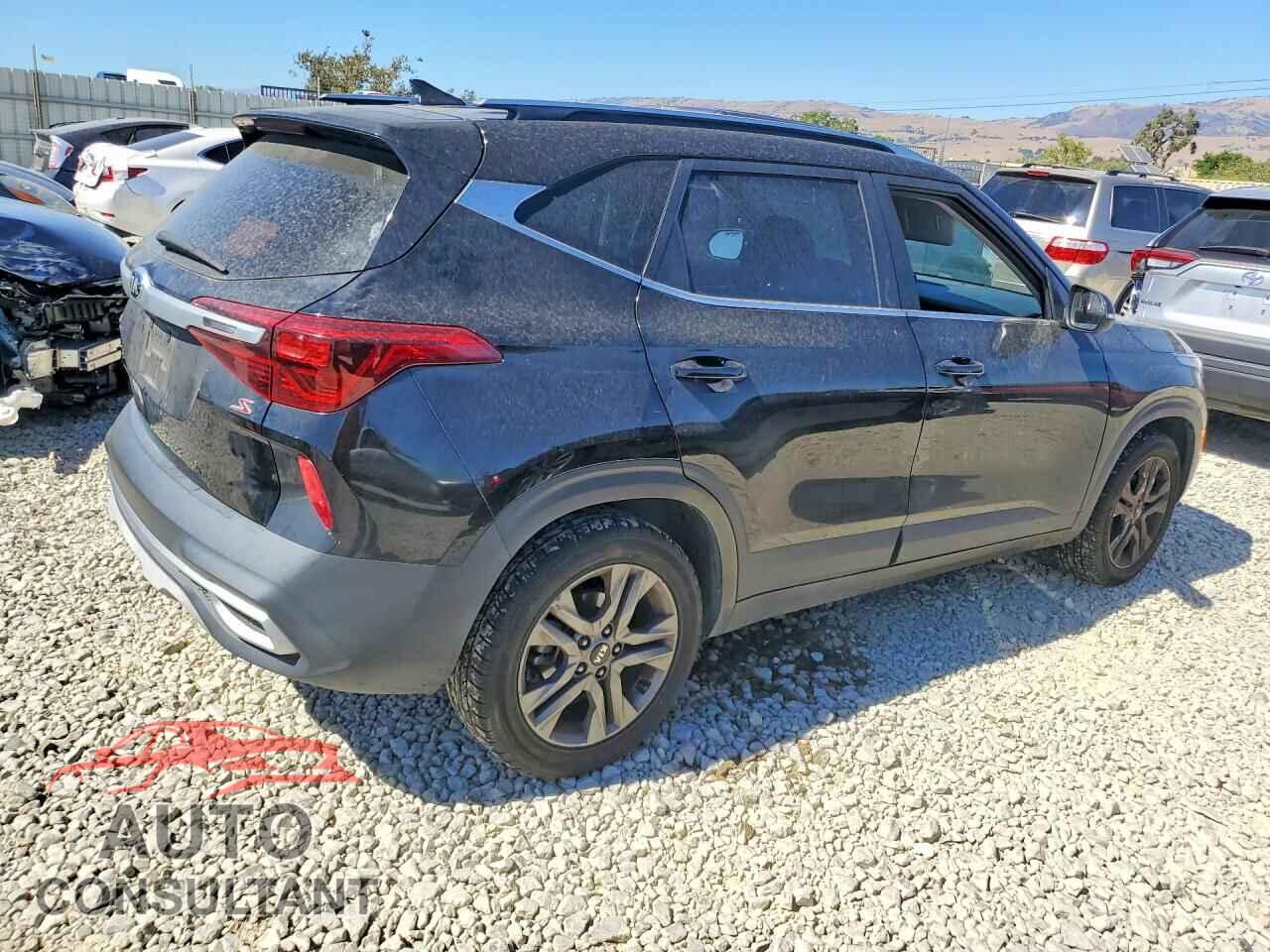 KIA SELTOS 2021 - KNDEU2AA2M7065751