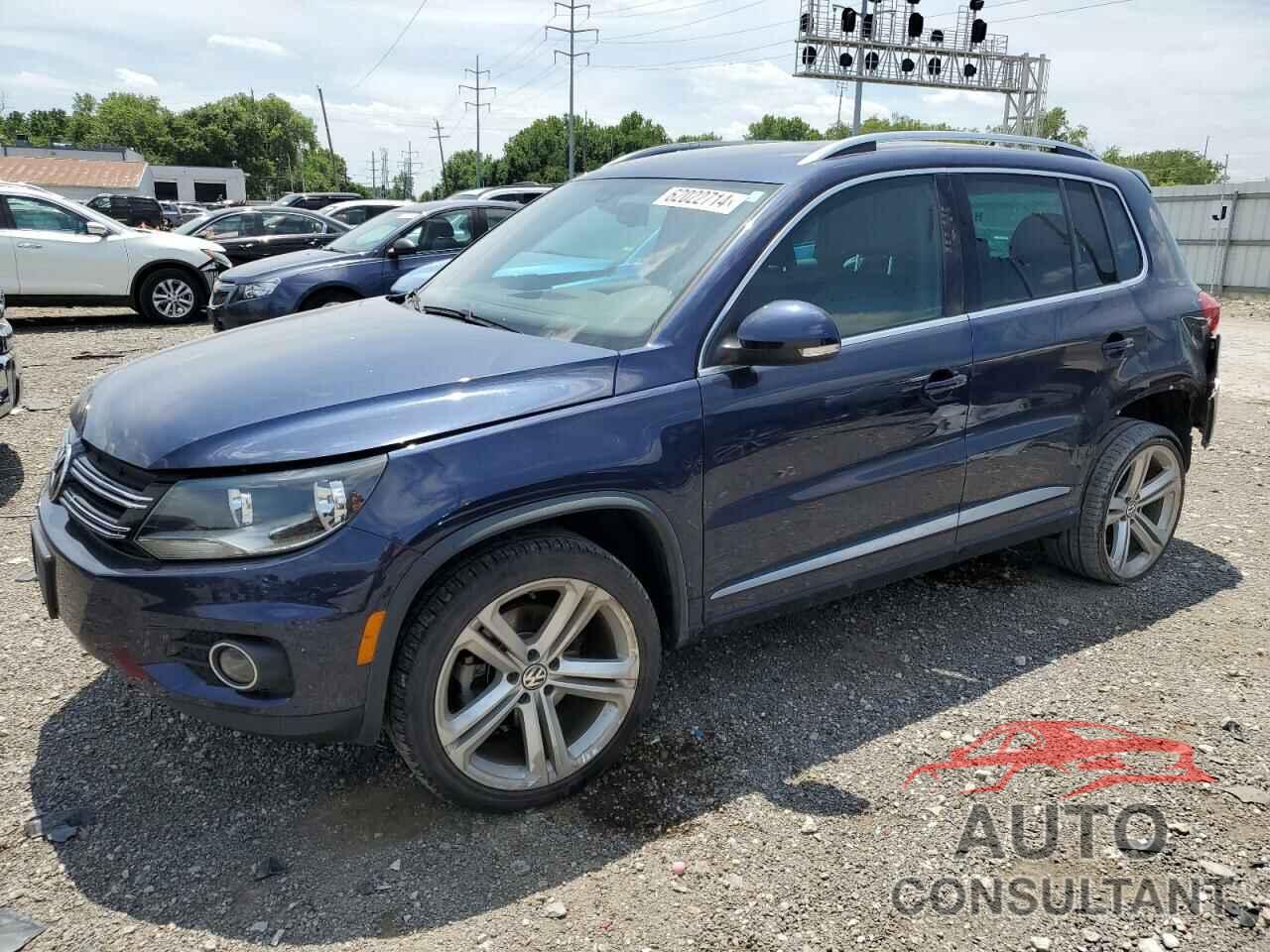 VOLKSWAGEN TIGUAN 2016 - WVGBV7AX1GW057664