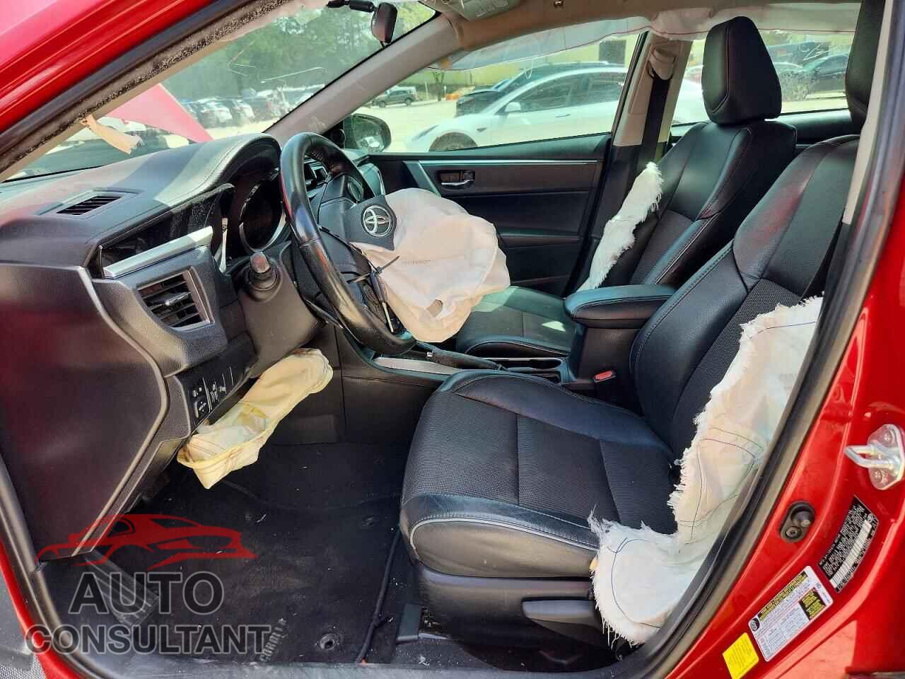 TOYOTA COROLLA 2015 - 2T1BURHE3FC308943