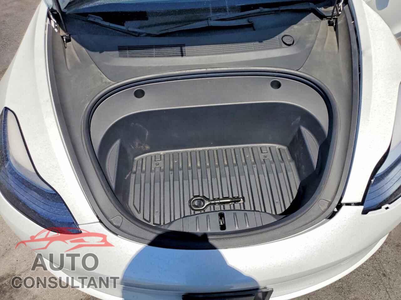 TESLA MODEL 3 2022 - 5YJ3E1EA3NF301988
