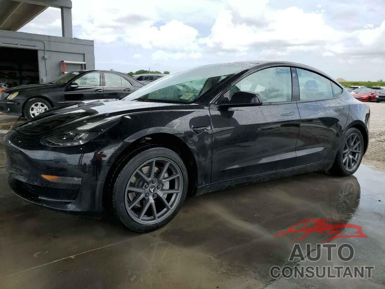 TESLA MODEL 3 2022 - 5YJ3E1EA4NF233684