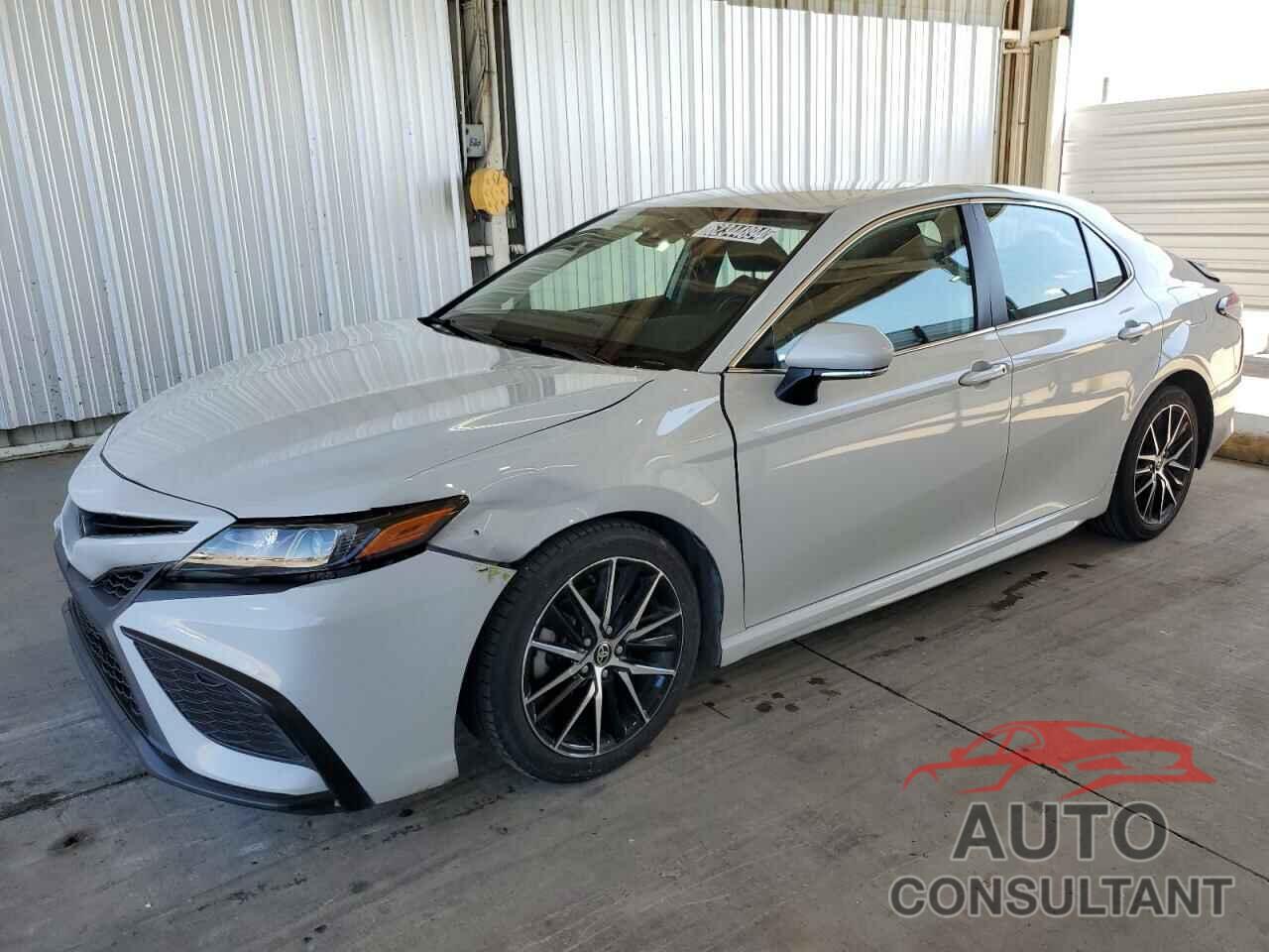 TOYOTA CAMRY 2022 - 4T1G11AK4NU017185