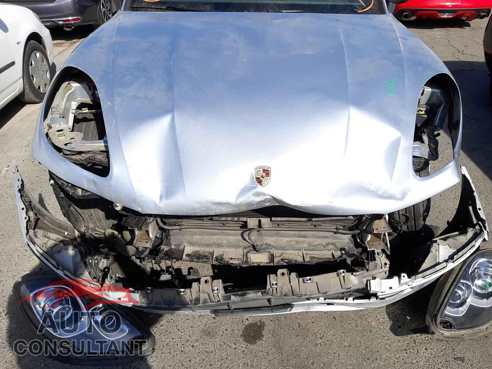 PORSCHE MACAN 2018 - WP1AA2A58JLB06234