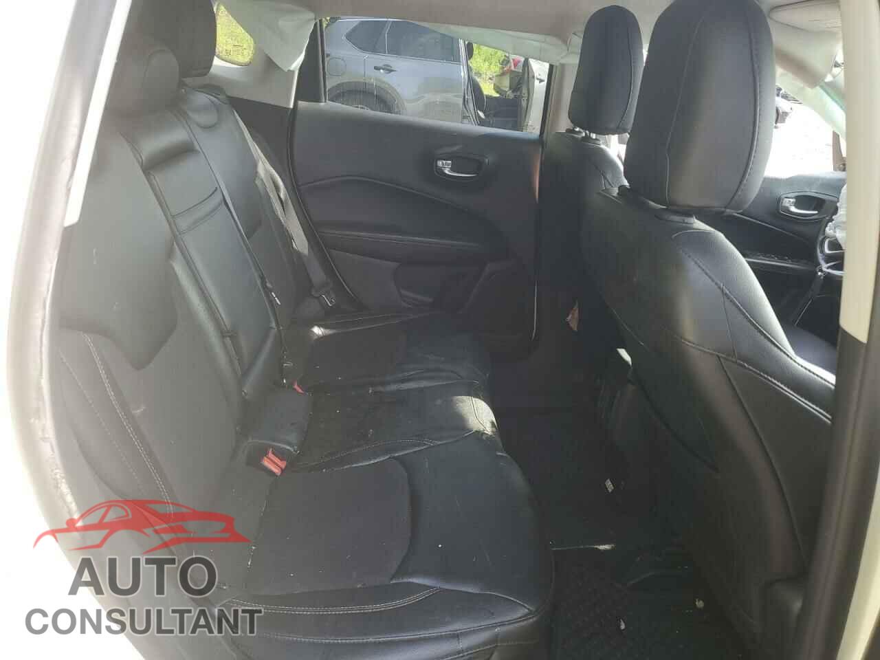 JEEP COMPASS 2018 - 3C4NJDBBXJT481355