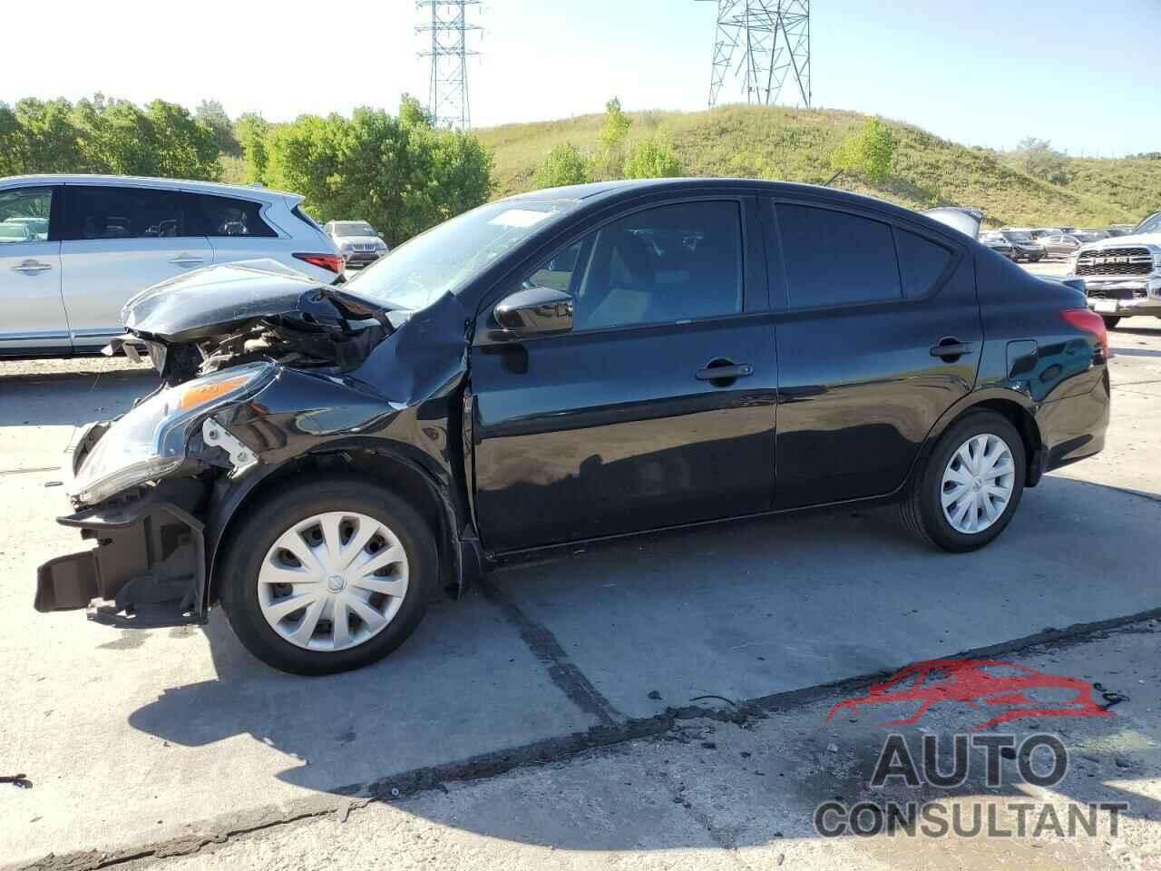 NISSAN VERSA 2019 - 3N1CN7AP5KL827309