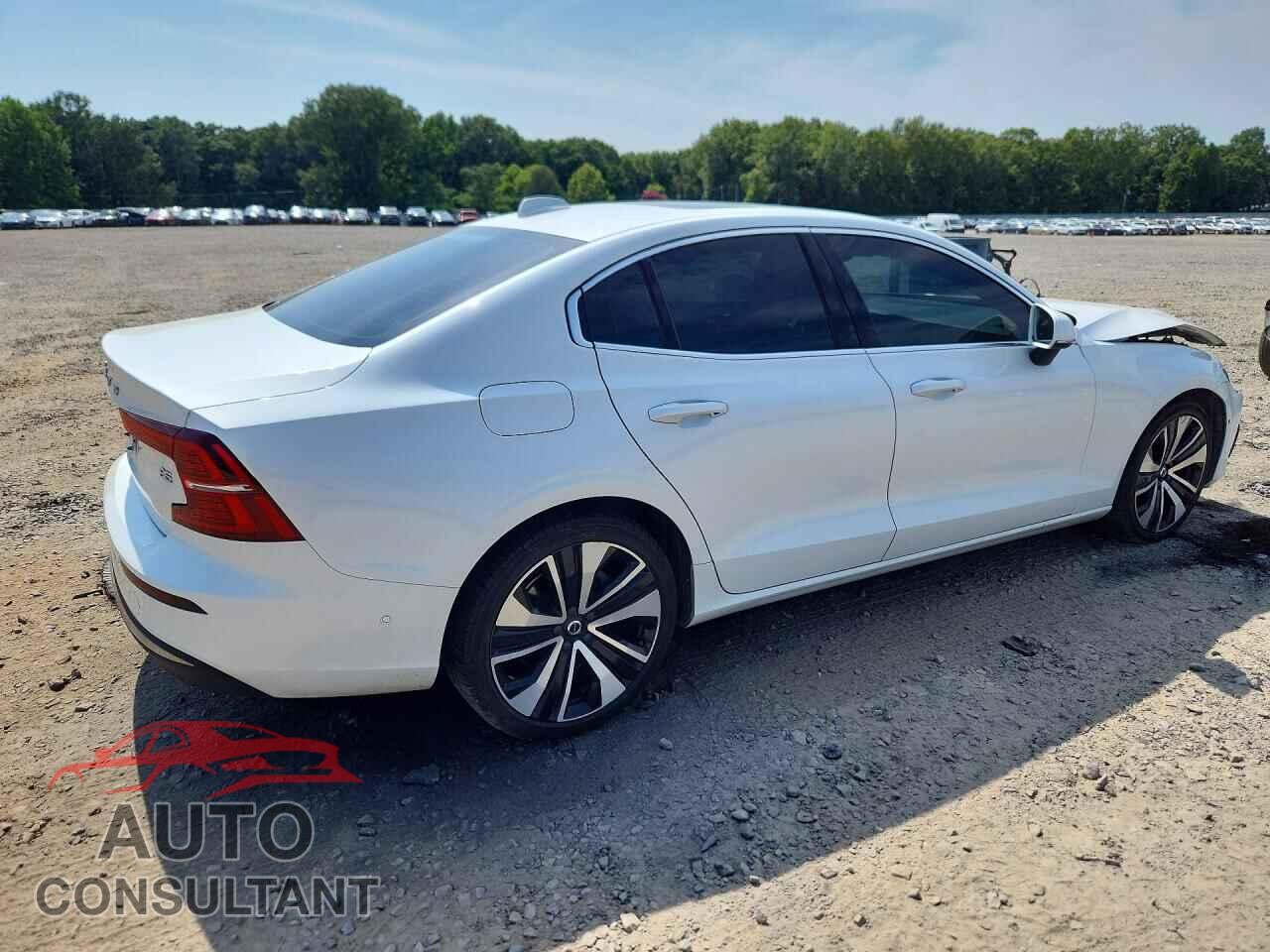 VOLVO S60 2023 - 7JRL12FA1PG252333