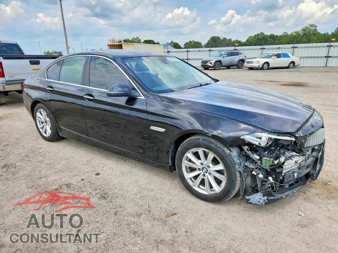 BMW 5 SERIES 2015 - WBA5A5C50FD521872