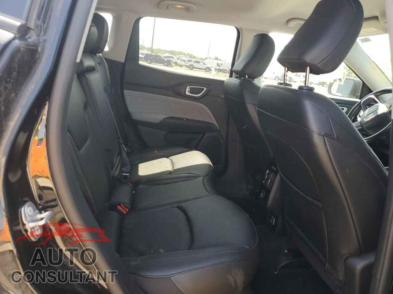 JEEP COMPASS 2022 - 3C4NJDFB9NT117752