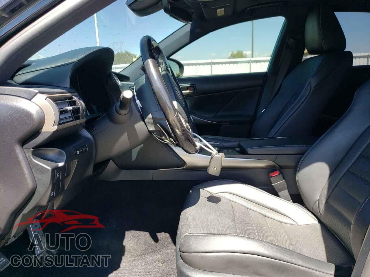 LEXUS IS 2017 - JTHCM1D25H5020292