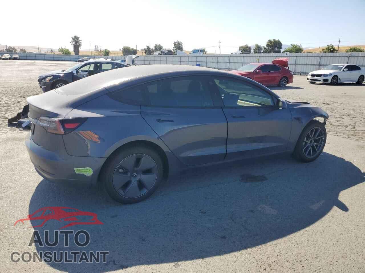 TESLA MODEL 3 2023 - 5YJ3E1EA7PF452643