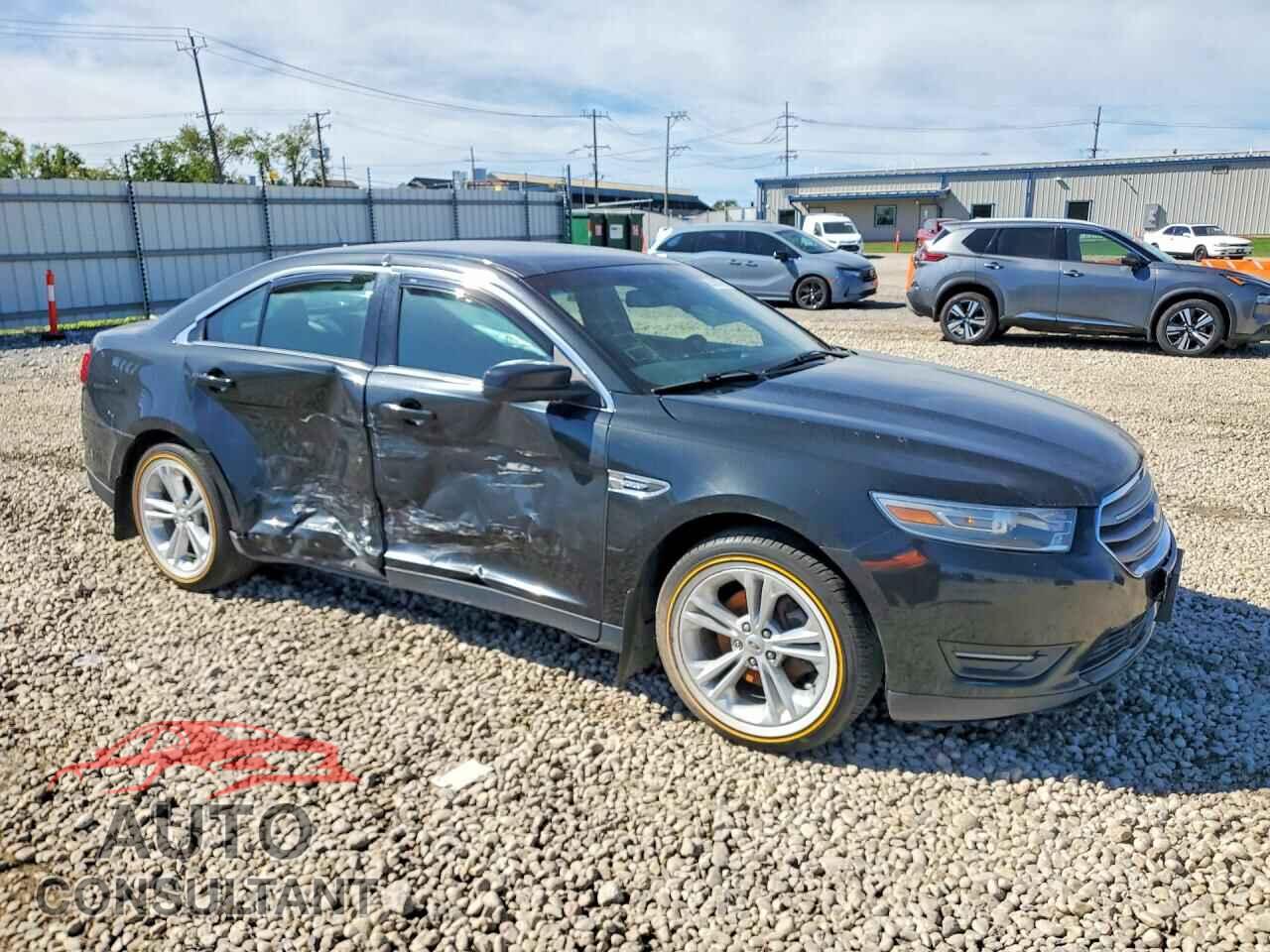 FORD TAURUS 2013 - 1FAHP2H81DG138914