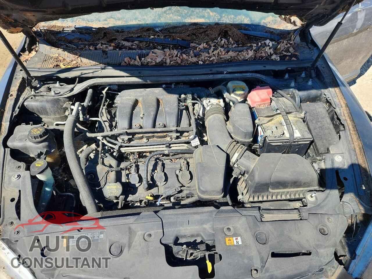 FORD TAURUS 2013 - 1FAHP2F82DG200131
