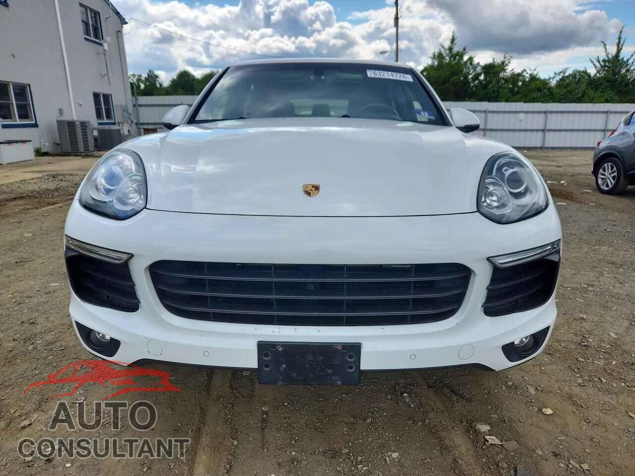 PORSCHE CAYENNE 2016 - WP1AA2A23GLA06105