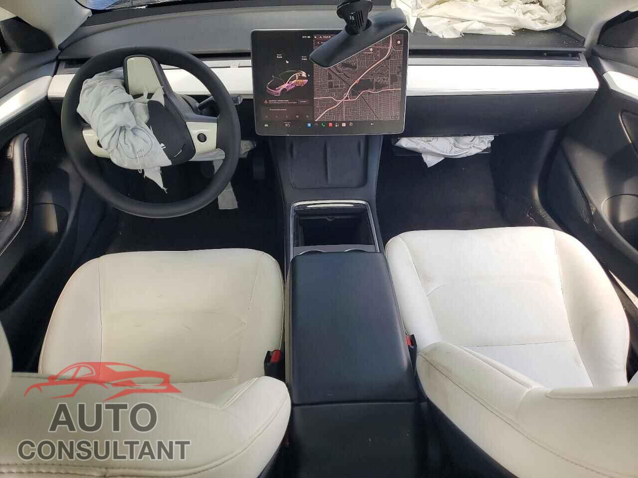 TESLA MODEL 3 2021 - 5YJ3E1EA0MF061538