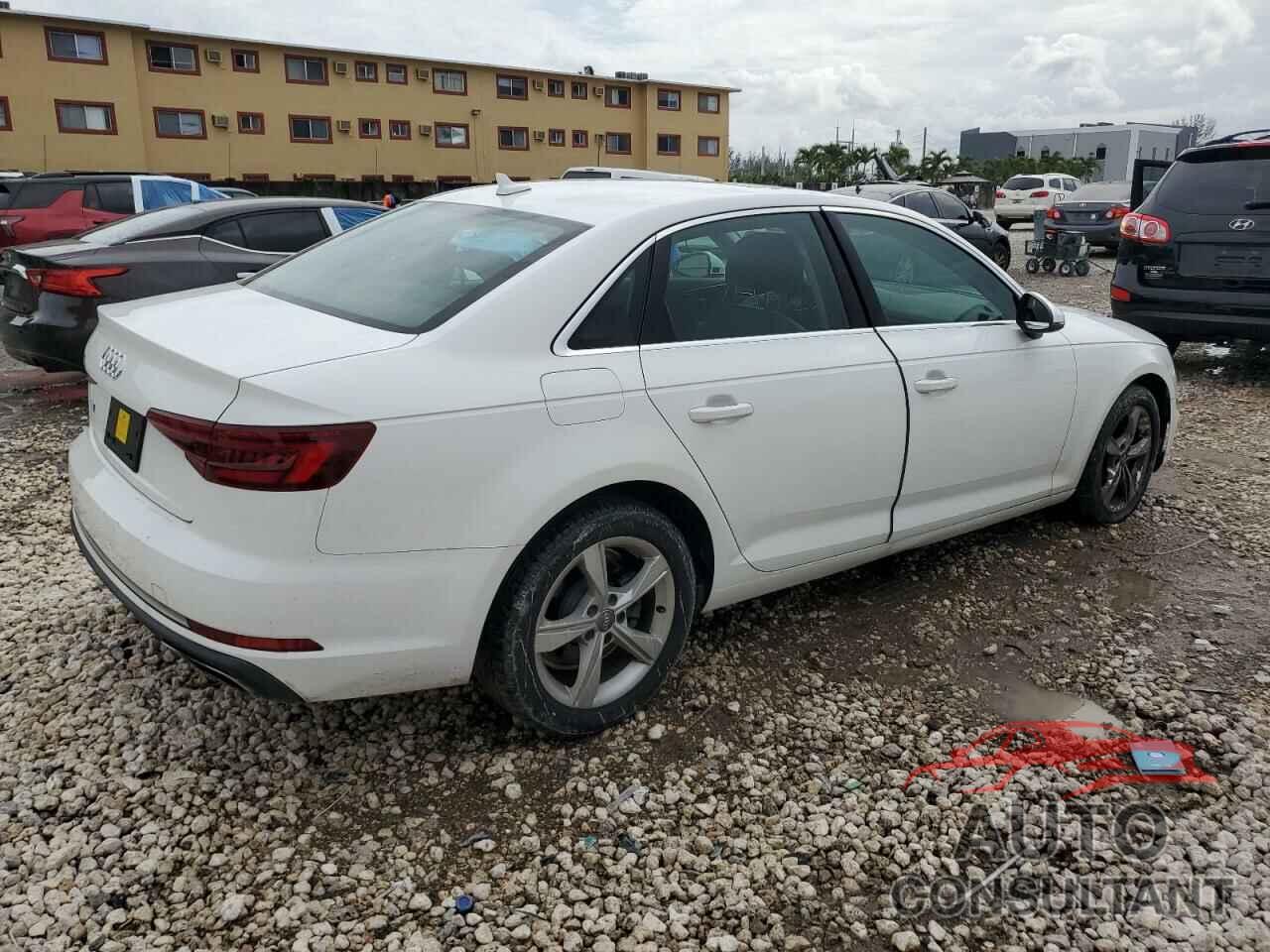 AUDI A4 2019 - WAUGMAF44KN006129