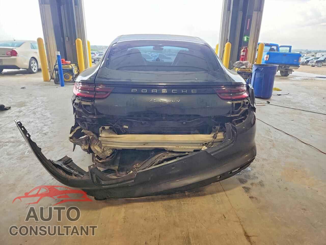 PORSCHE PANAMERA 2020 - WP0AA2A76LL104195