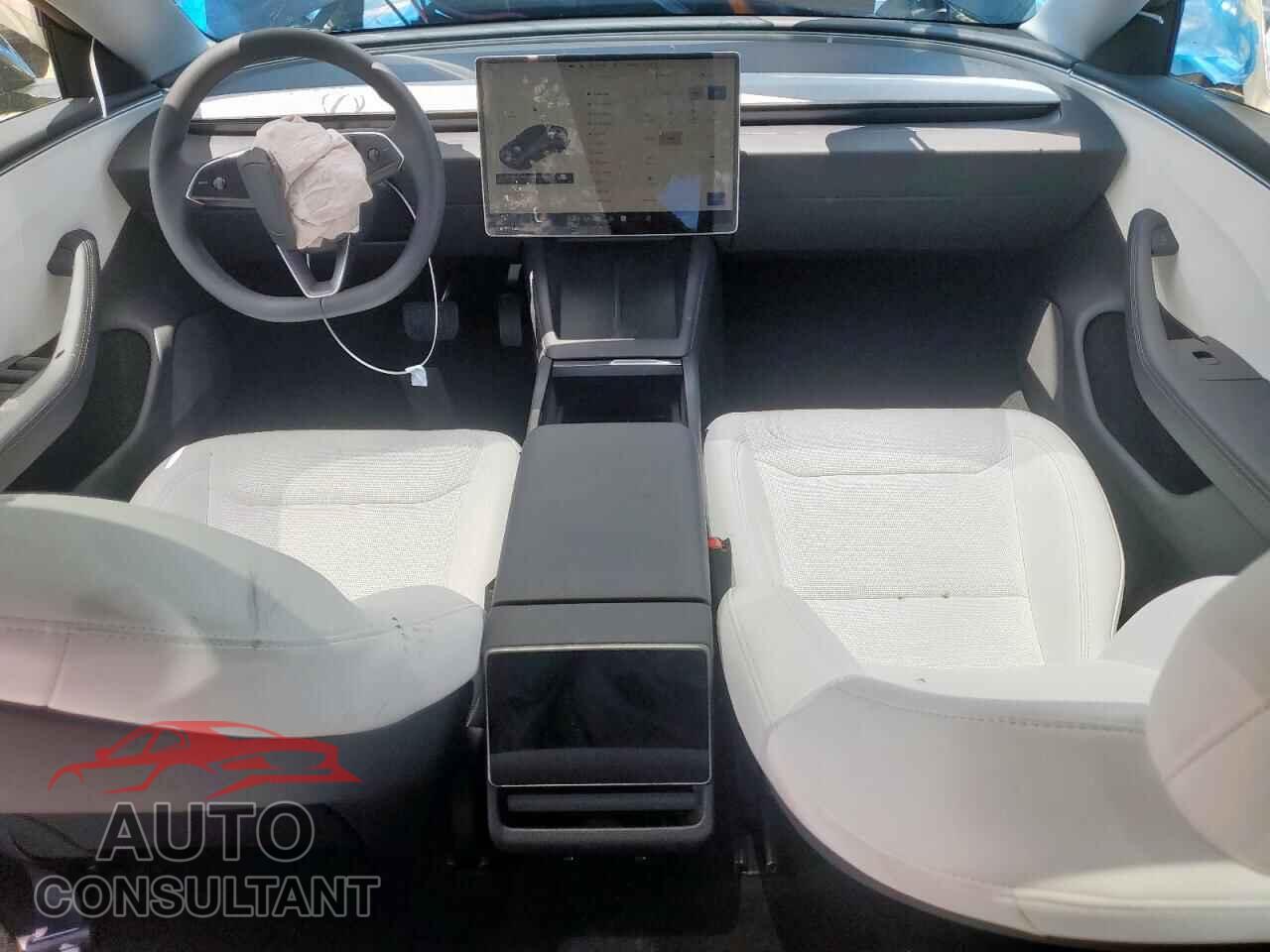 TESLA MODEL 3 2025 - 5YJ3E1EA3SF968586