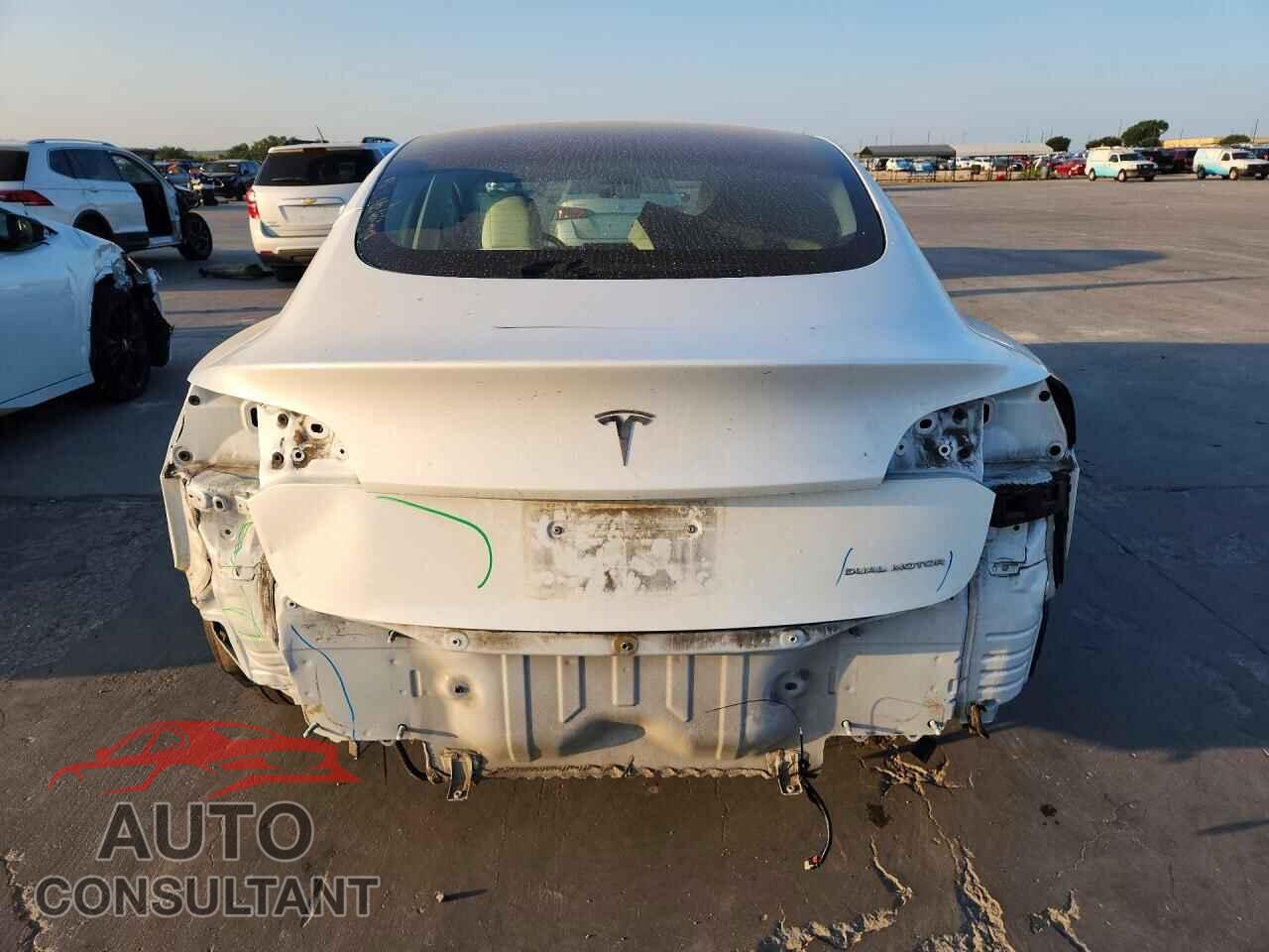 TESLA MODEL 3 2022 - 5YJ3E1EB2NF196725