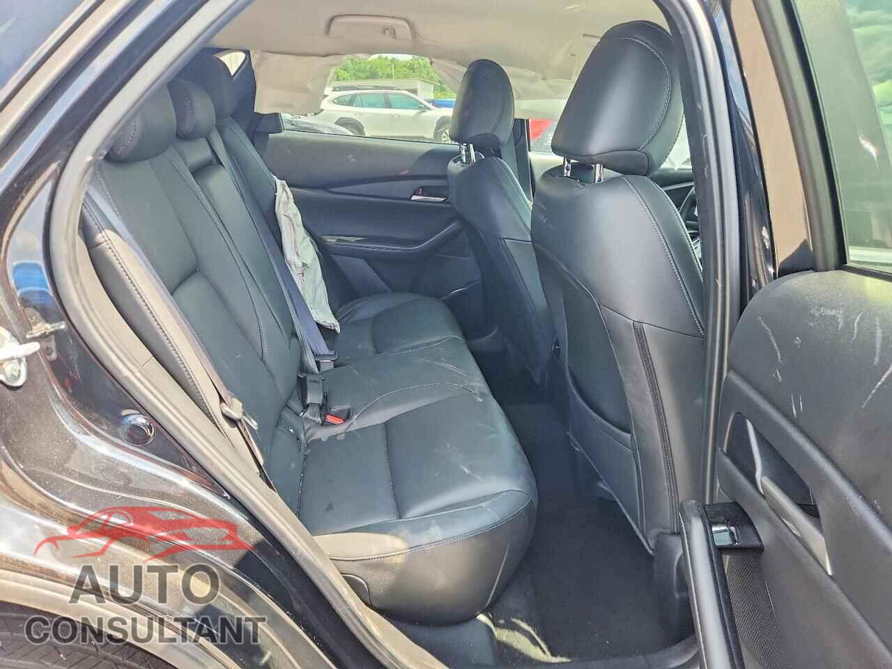 MAZDA CX30 2024 - 3MVDMBBM3RM651732