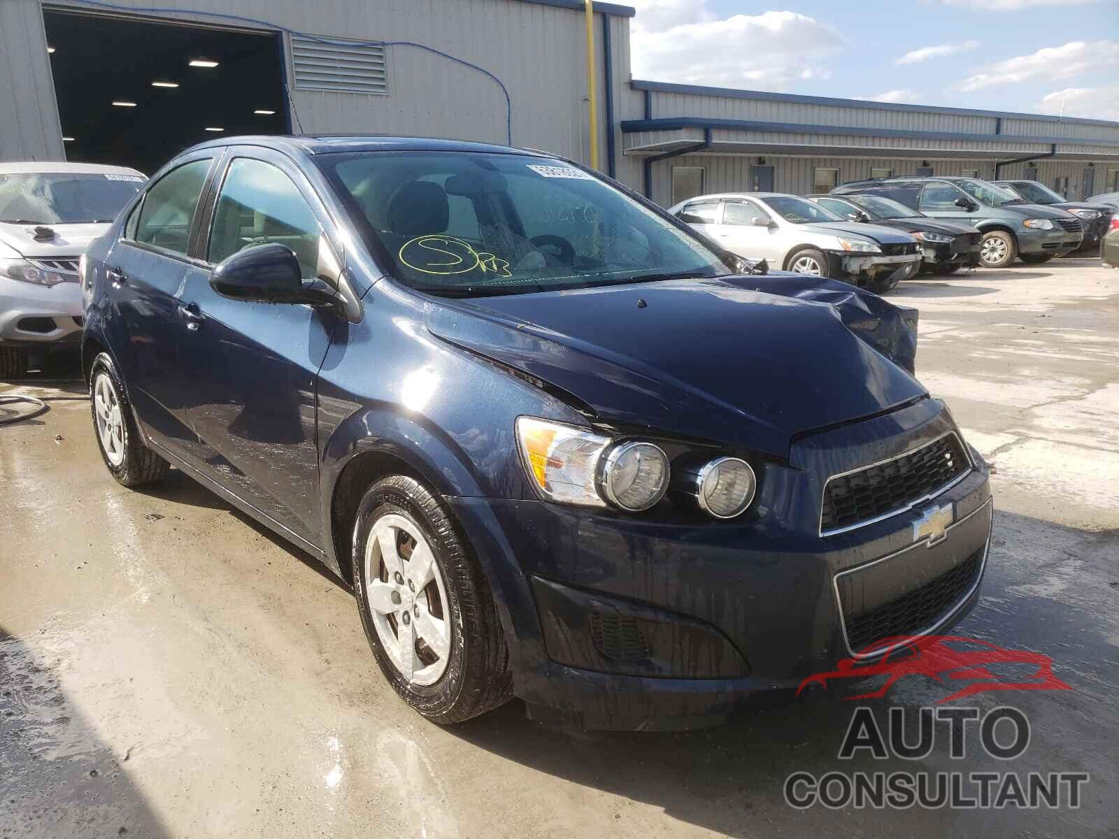 CHEVROLET SONIC 2016 - 1G1JA5SH4G4183206