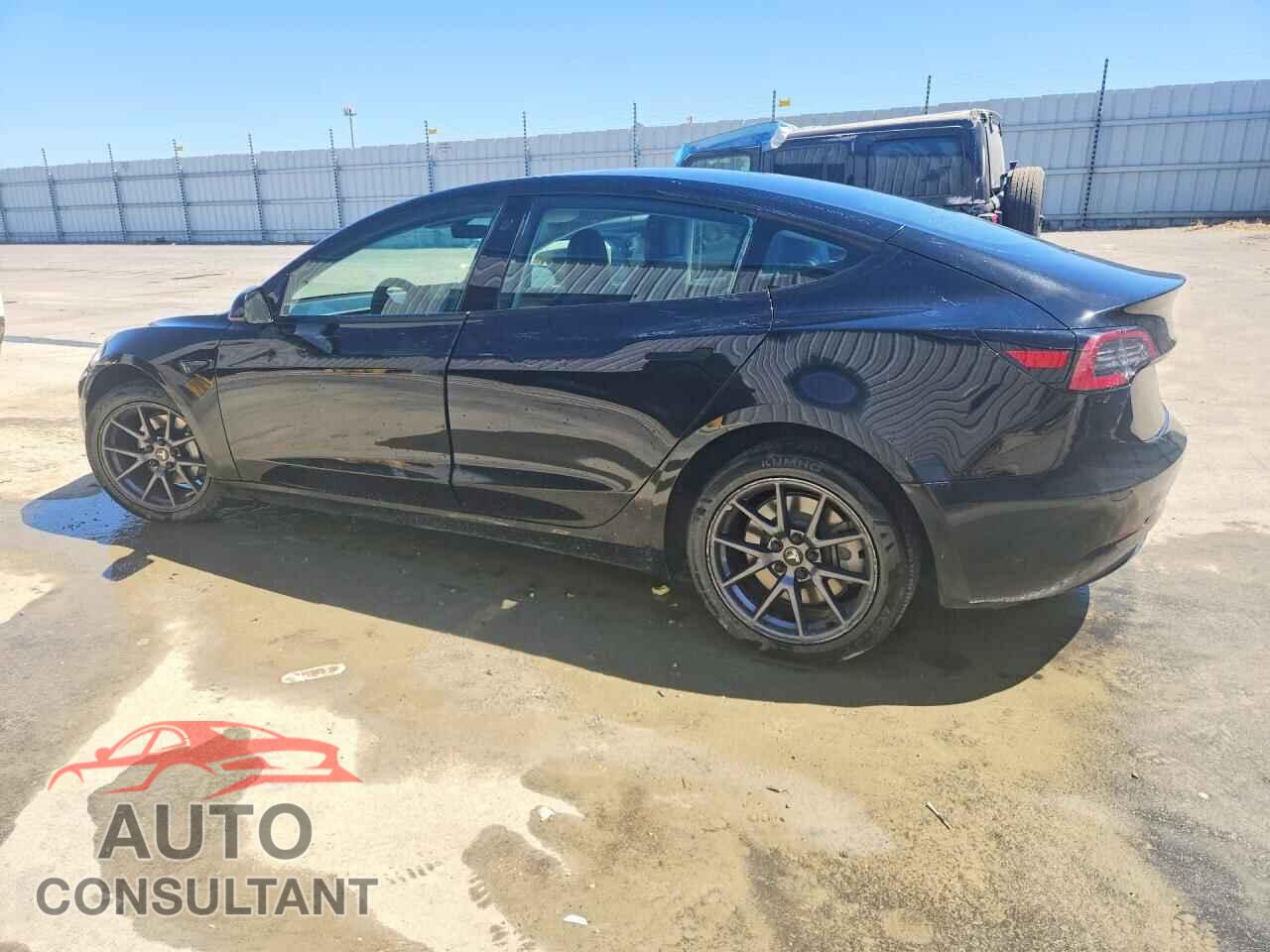 TESLA MODEL 3 2022 - 5YJ3E1EA9NF289670