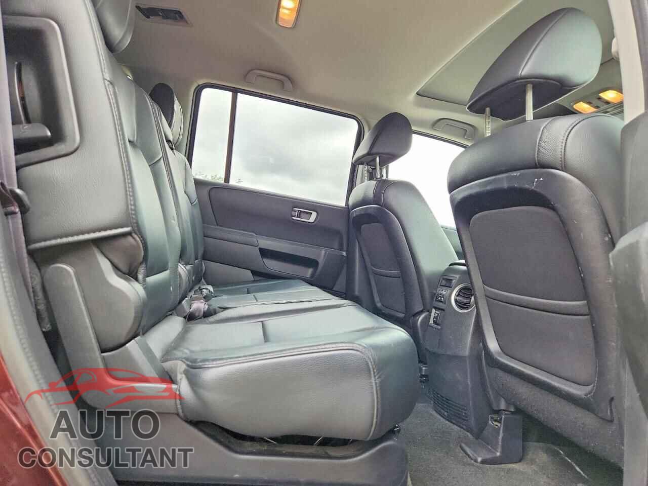 HONDA PILOT 2015 - 5FNYF4H56FB020062