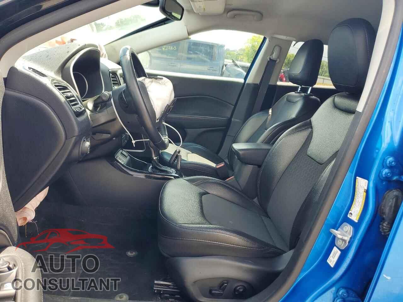JEEP COMPASS 2019 - 3C4NJCBB0KT763080