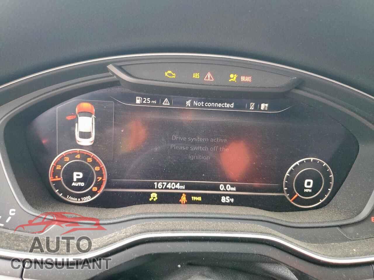 AUDI A5 2018 - WAUANCF52JA130185