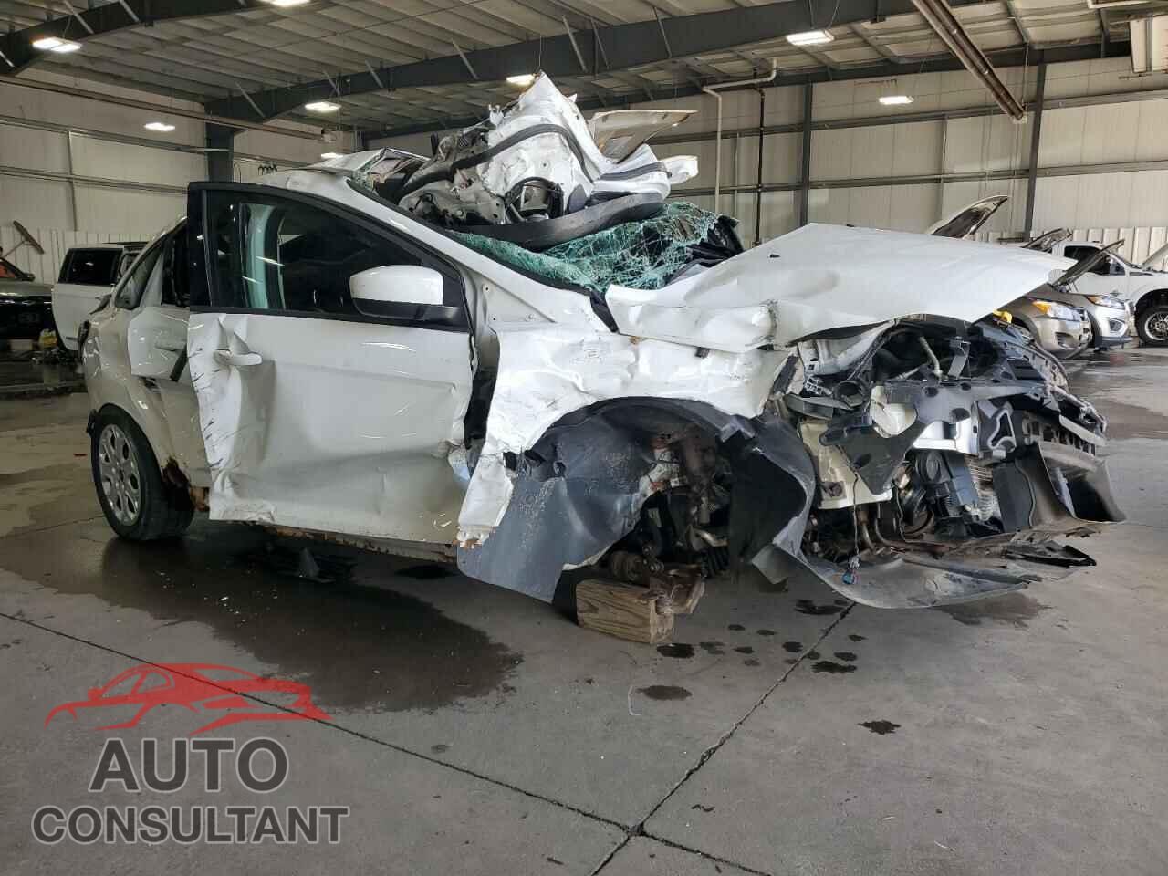 FORD FOCUS 2012 - 1FAHP3F20CL257287