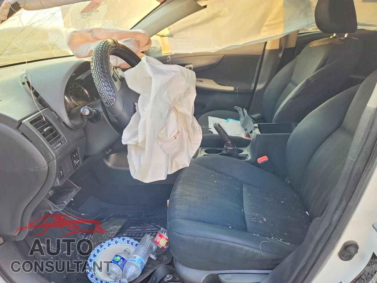 TOYOTA COROLLA 2011 - 2T1BU4EE3BC741406