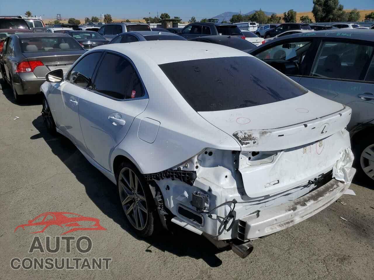LEXUS IS 2018 - JTHBZ1D2XJ5033767