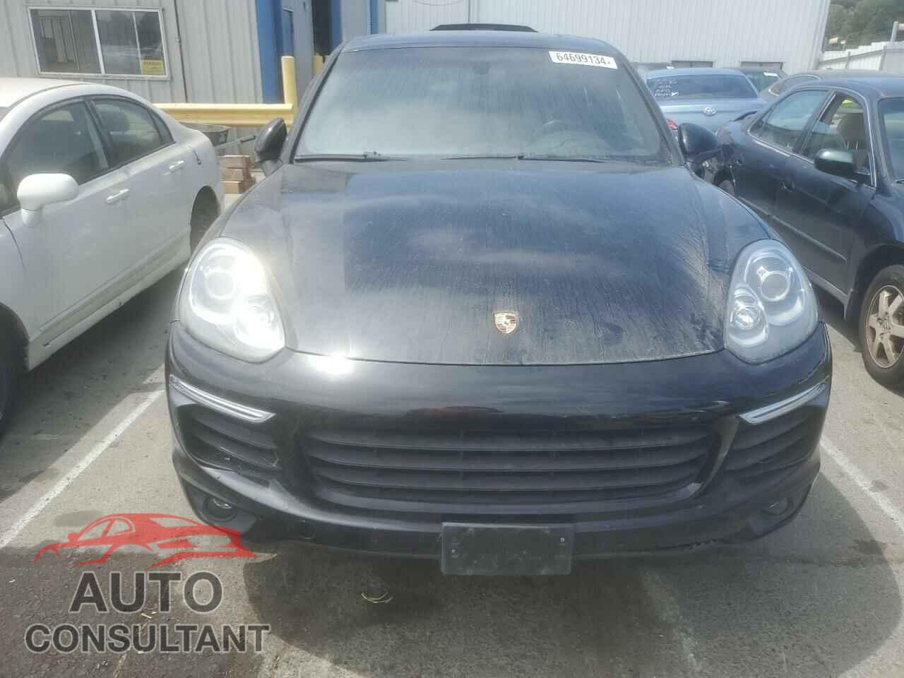 PORSCHE CAYENNE 2016 - WP1AA2A21GKA08974