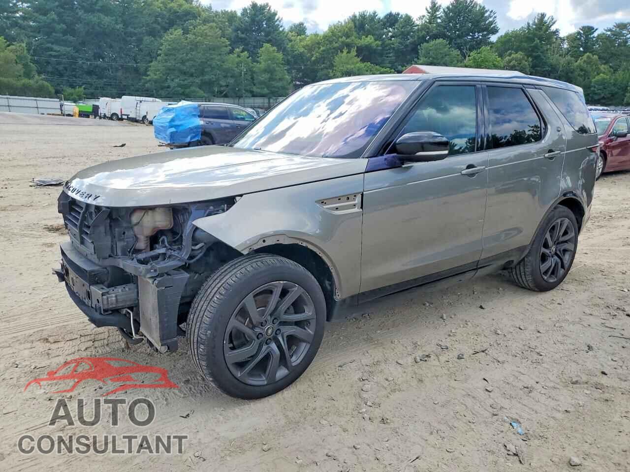 LAND ROVER DISCOVERY 2017 - SALRRBBV3HA046552