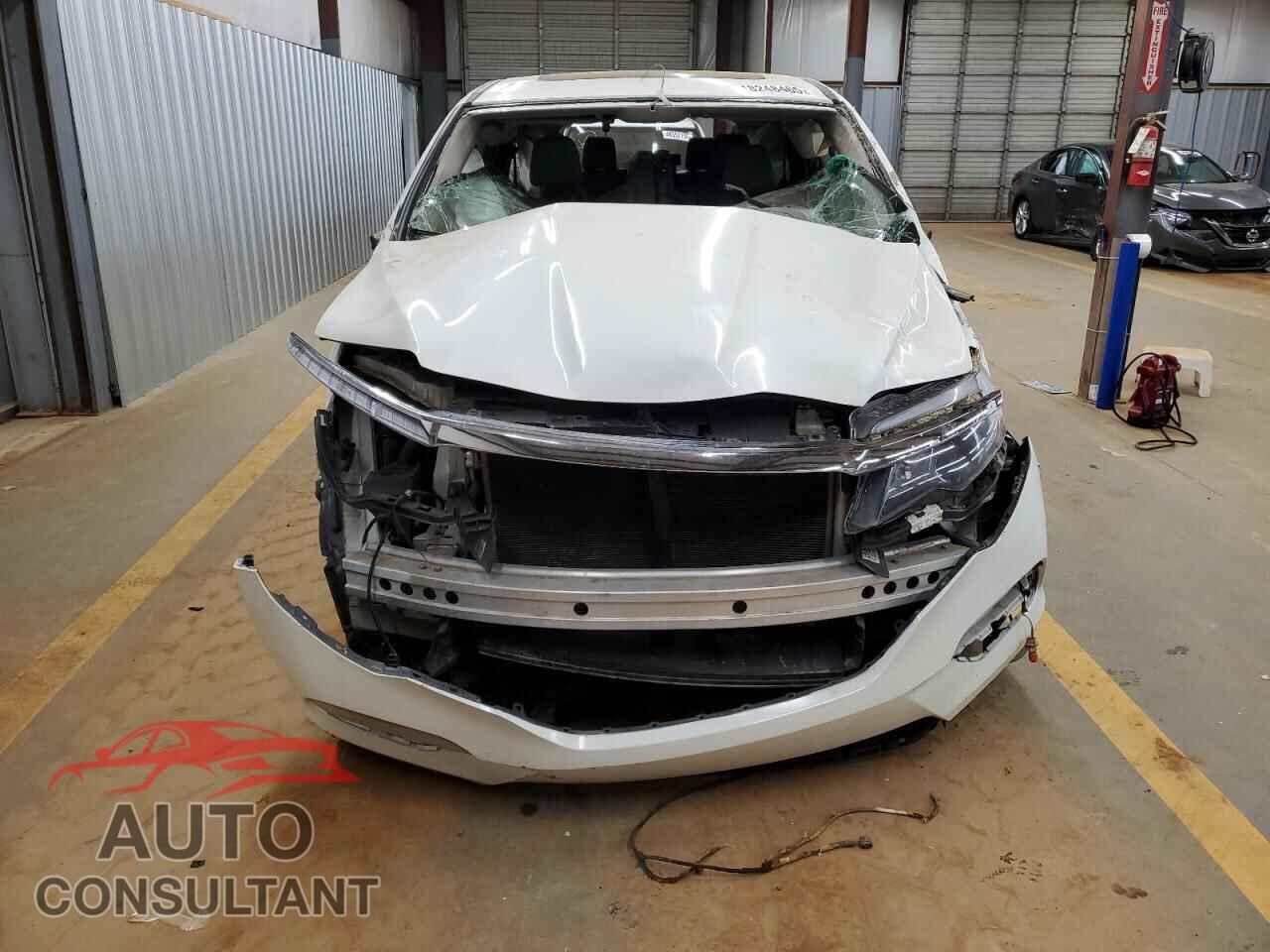 HONDA PILOT 2016 - 5FNYF5H85GB010866