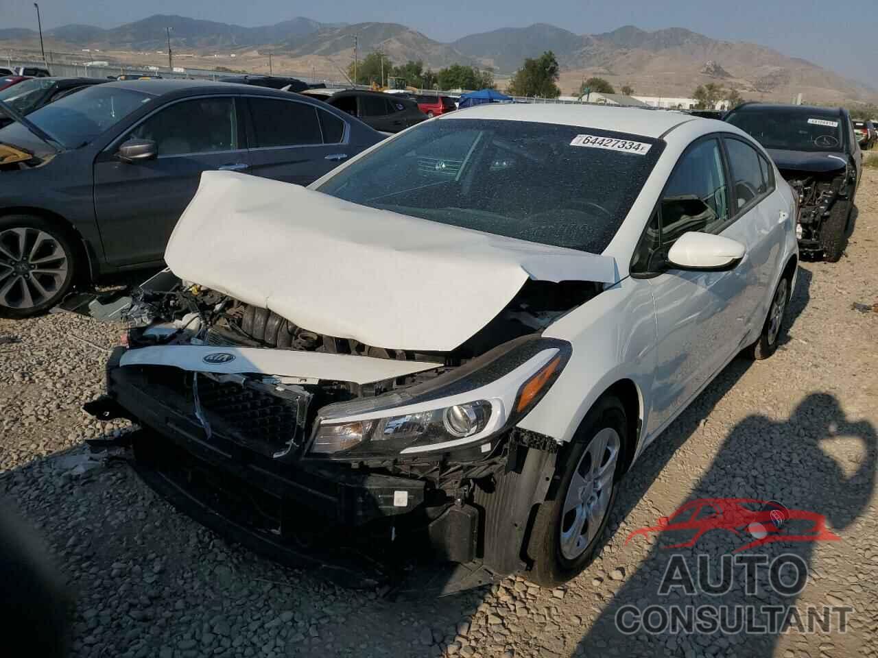 KIA FORTE 2018 - 3KPFK4A73JE164648