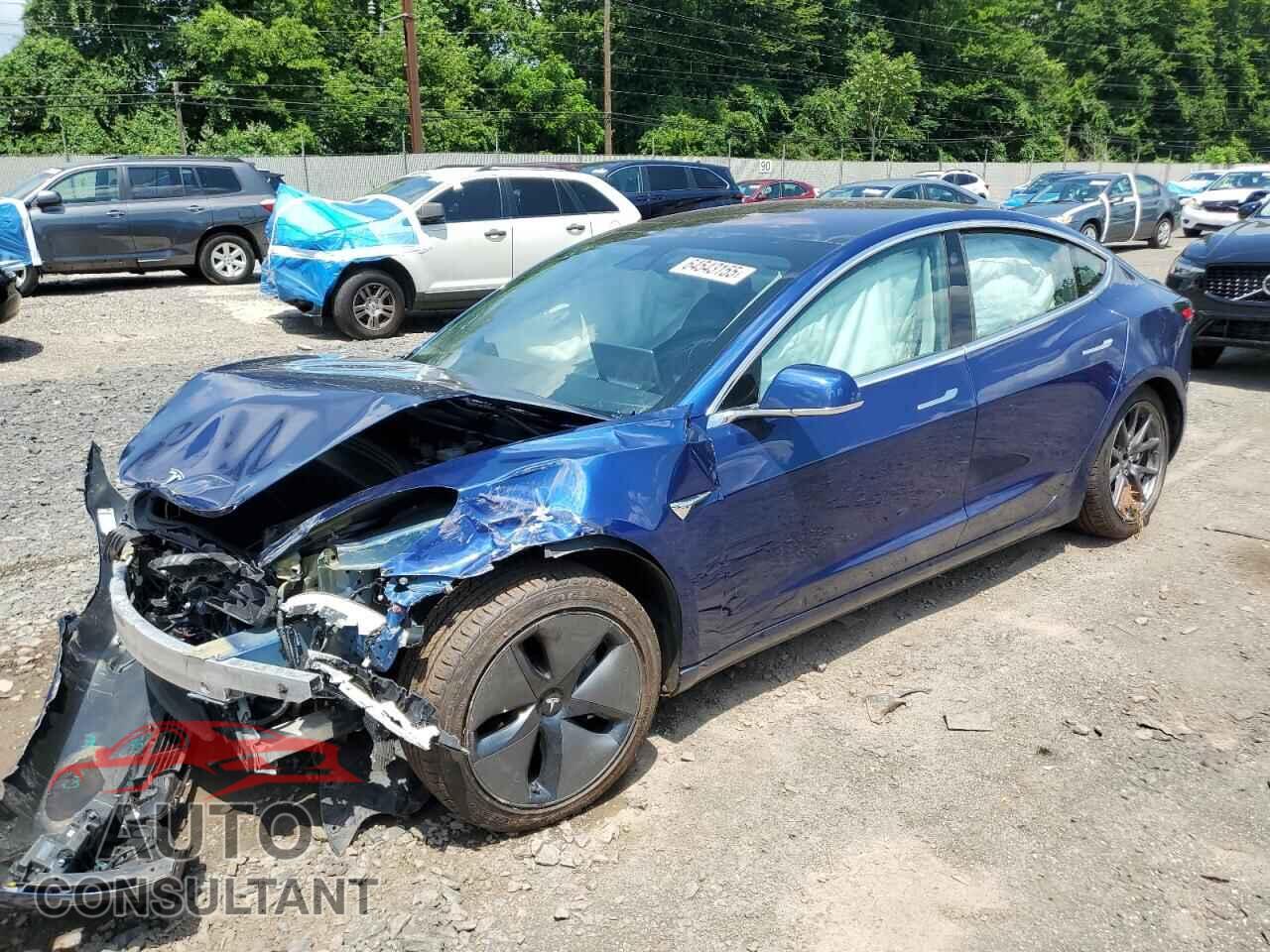 TESLA MODEL 3 2018 - 5YJ3E1EA9JF045964