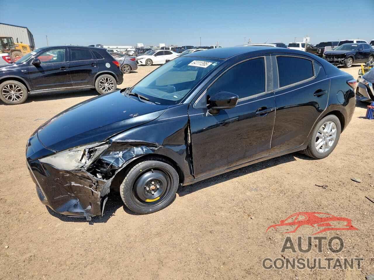 TOYOTA YARIS 2017 - 3MYDLBYV3HY150613