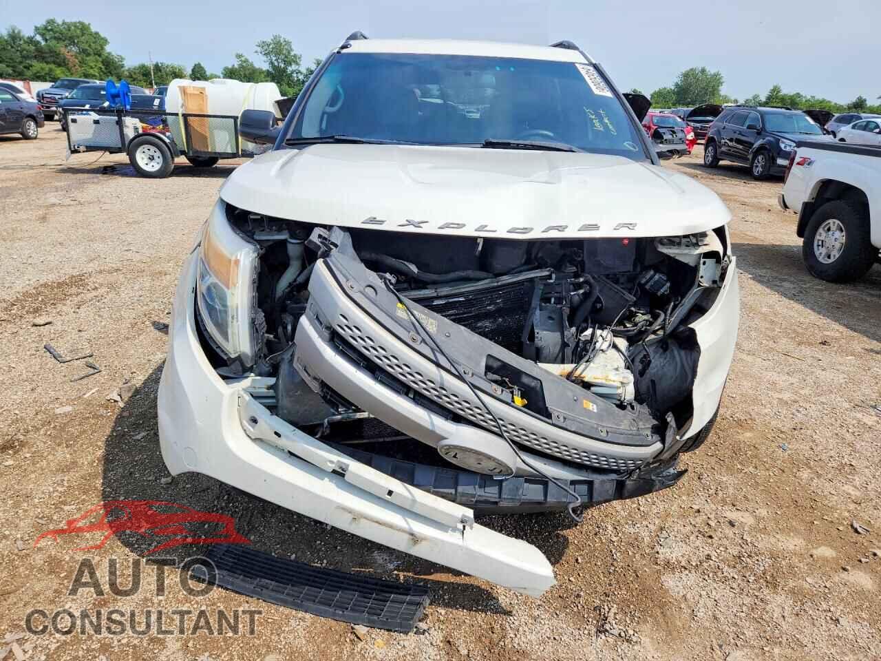 FORD EXPLORER 2011 - 1FMHK8B82BGA53934