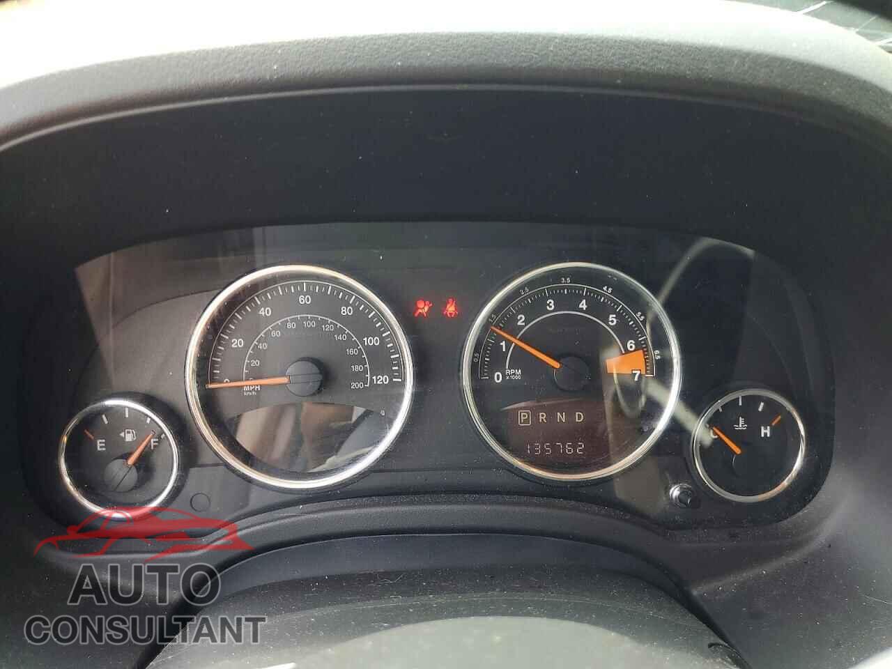 JEEP COMPASS 2017 - 1C4NJDEB4HD100725